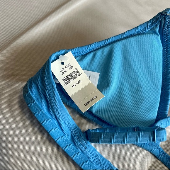NWT Aerie Light Blue Textured Ribbed Triangle Padded Bikini Top Size XXS - Picture 3 of 4